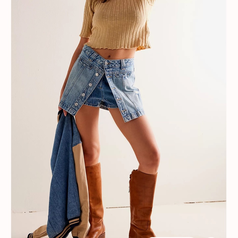 Free People skirt/shorts